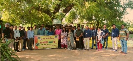CABI is helping to train farmers in India on how to increase their cotton yields and profits through the use of more sustainable biocontrol agents to fight pests and diseases.